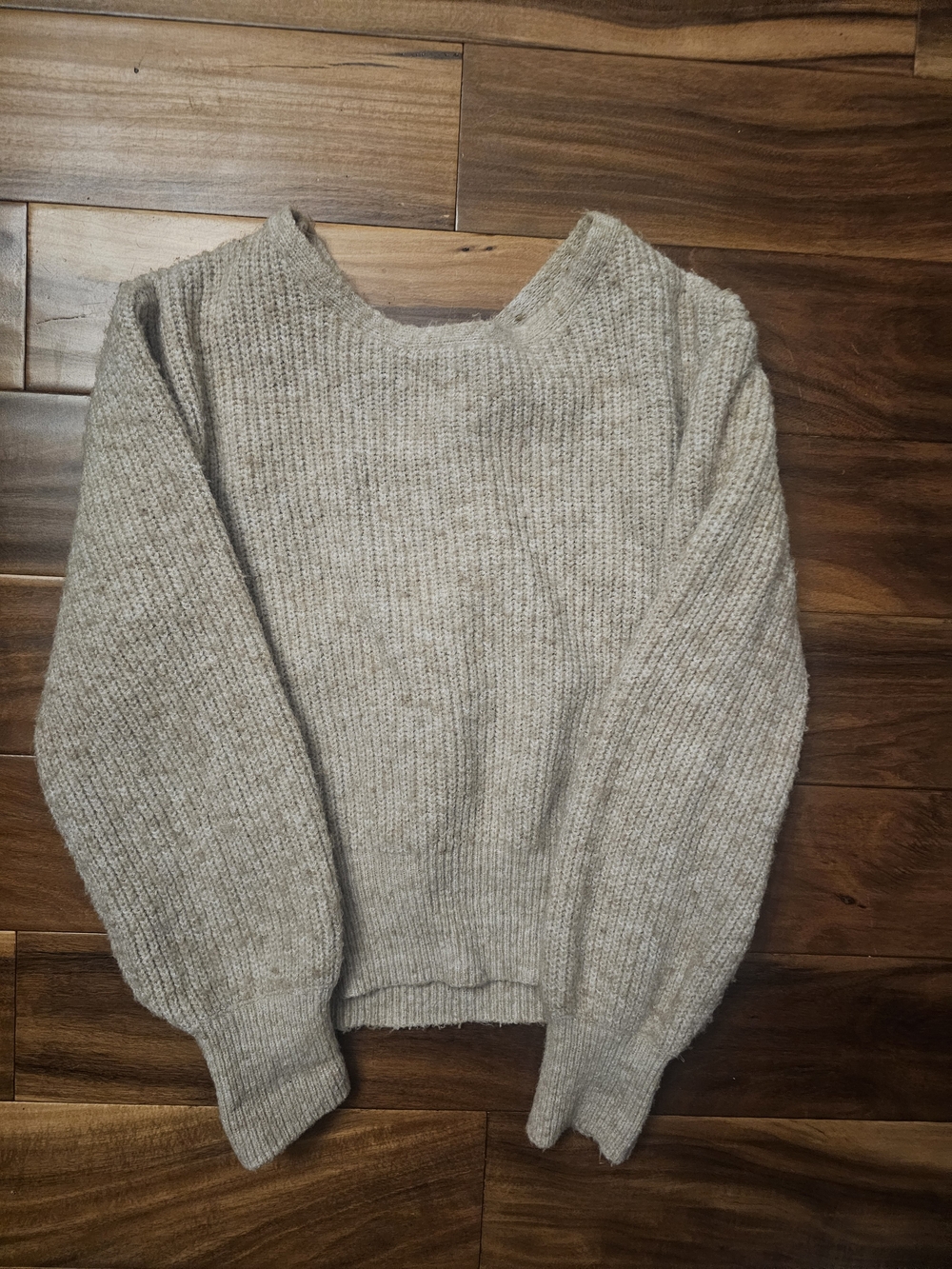 Cozy Crewneck Women's Sweater in Light Heathered Beige M